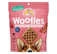 Newman's Own Woofles Dog Treats Bacon & Berry Recipe Waffles